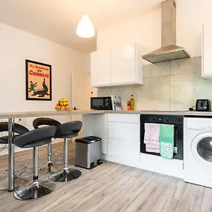  Apartment Near Guinness & Heuston Station